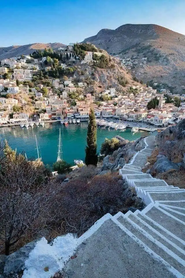 simi-stairs-sea-view